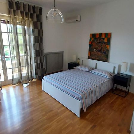 Le Strelizie Apartment Arnesano Екстериор снимка